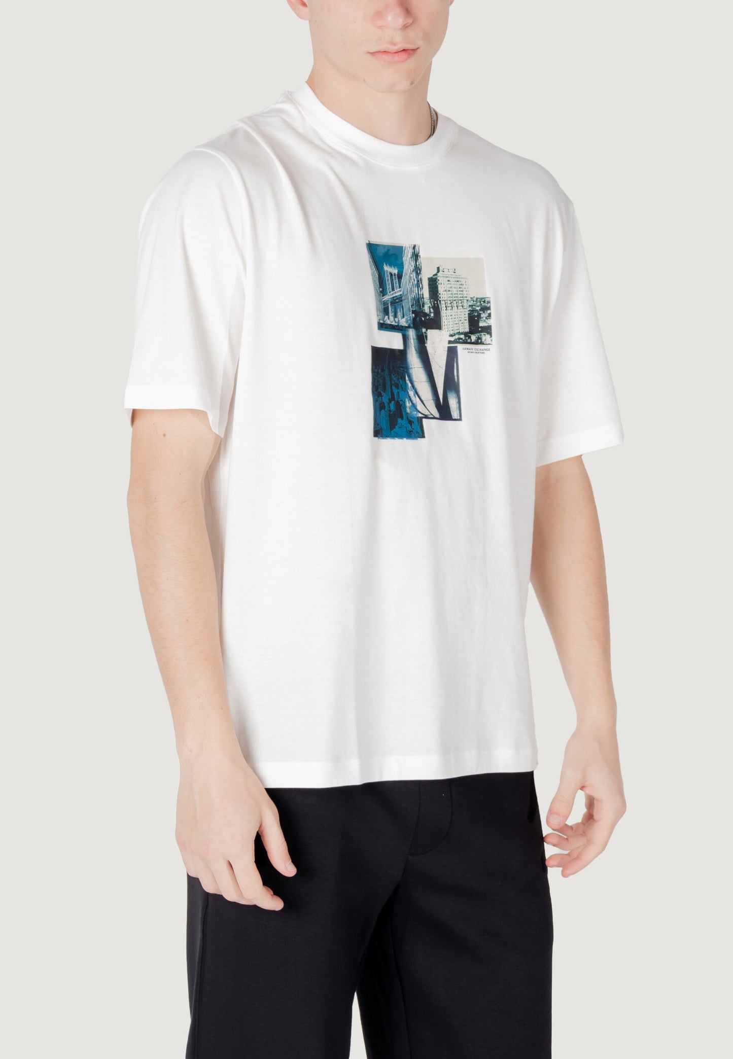 Armani Exchange - T-shirt regular fit con stampa fotografica - XM000269AF12112U0009