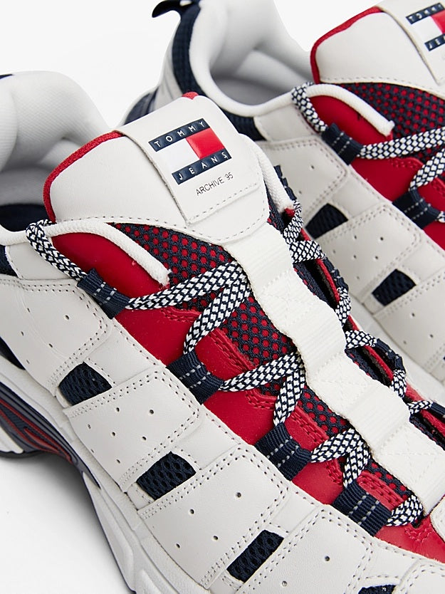 Tommy Hilfiger Jeans - Sneakers Archive con mix di texture - EM0EM015840G1