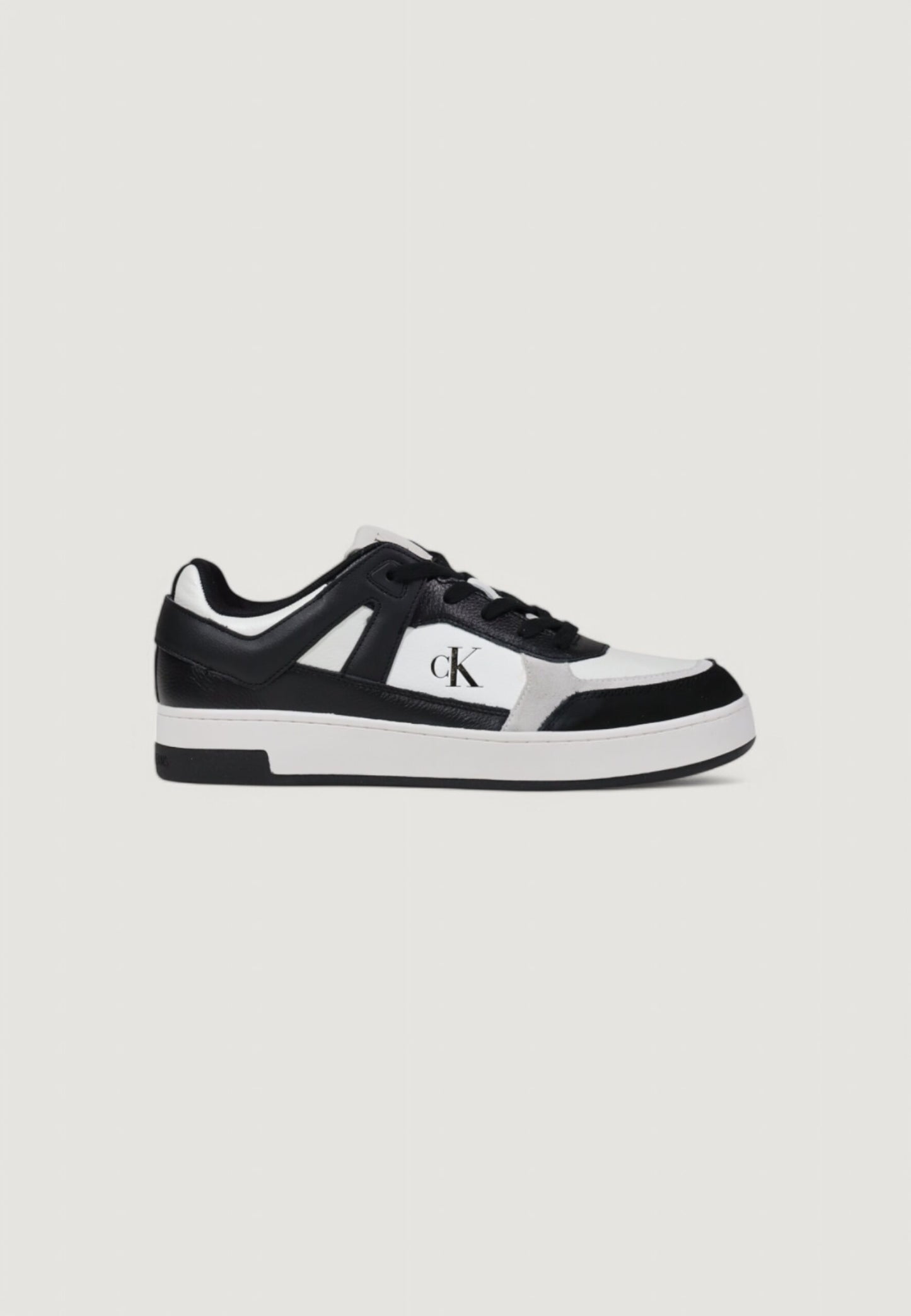 Calvin Klein Jeans - Sneaker in pelle - YM0YM0130801W