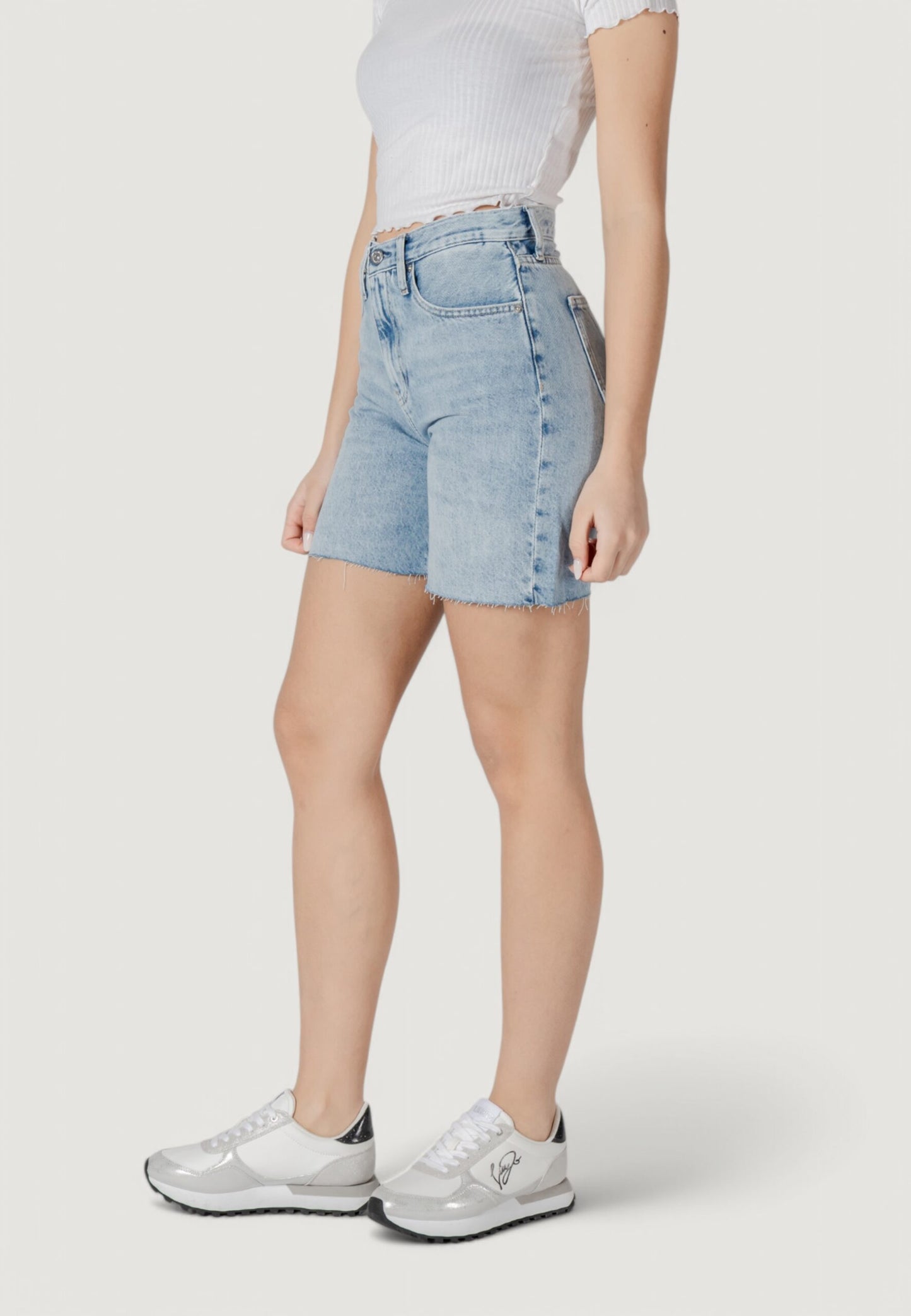 Calvin Klein Jeans - Bermuda in denim - J20J2251551AA