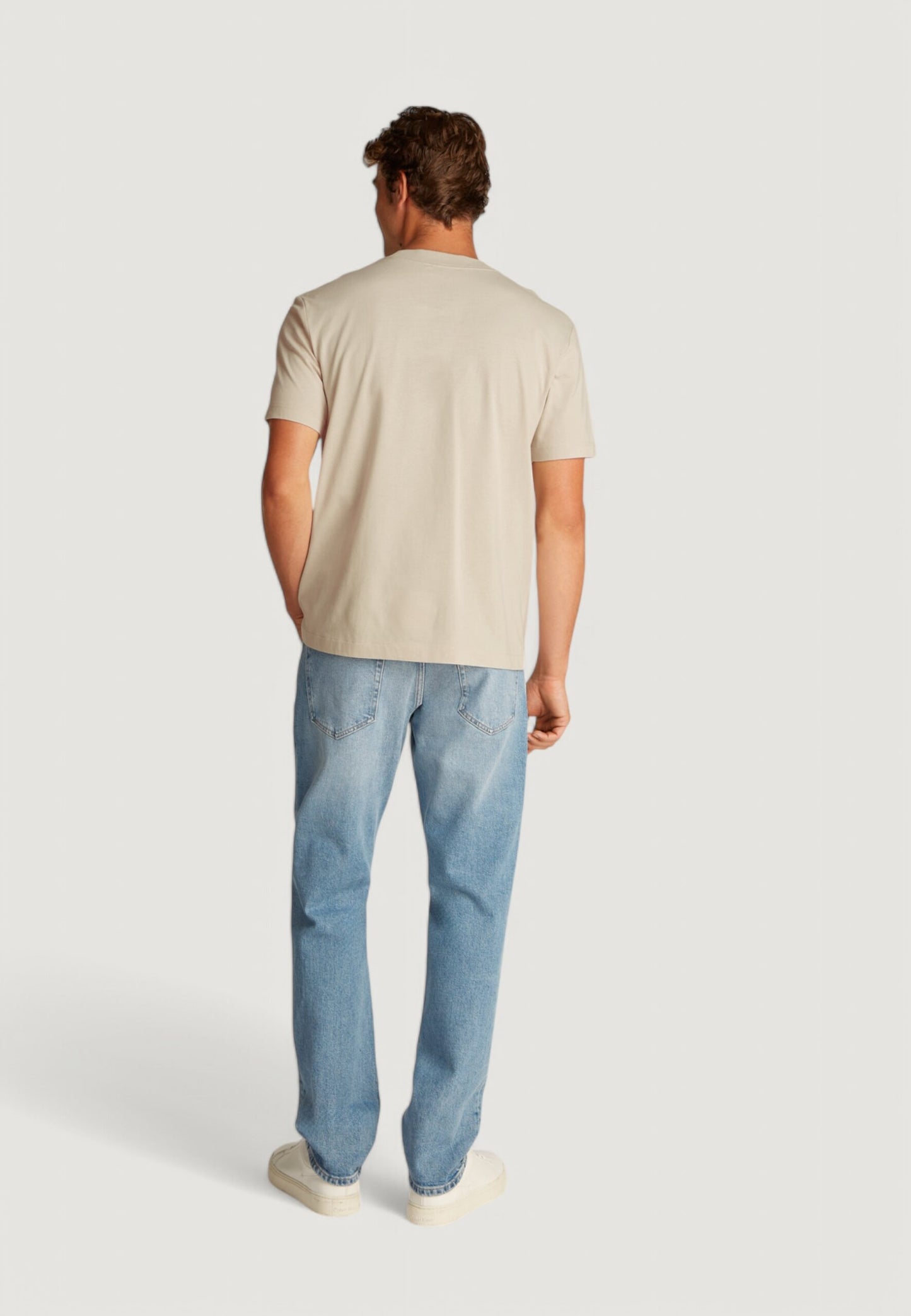 Calvin Klein Jeans - T-shirt con logo applicato - J30J327494MR5 / J30J327494PDV