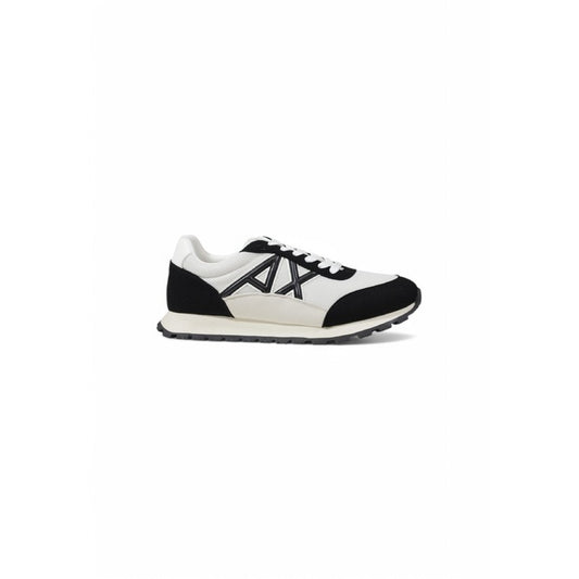 Armani Exchange - Sneakers in eco-suede, mesh e nylon - XUX263XV942N480