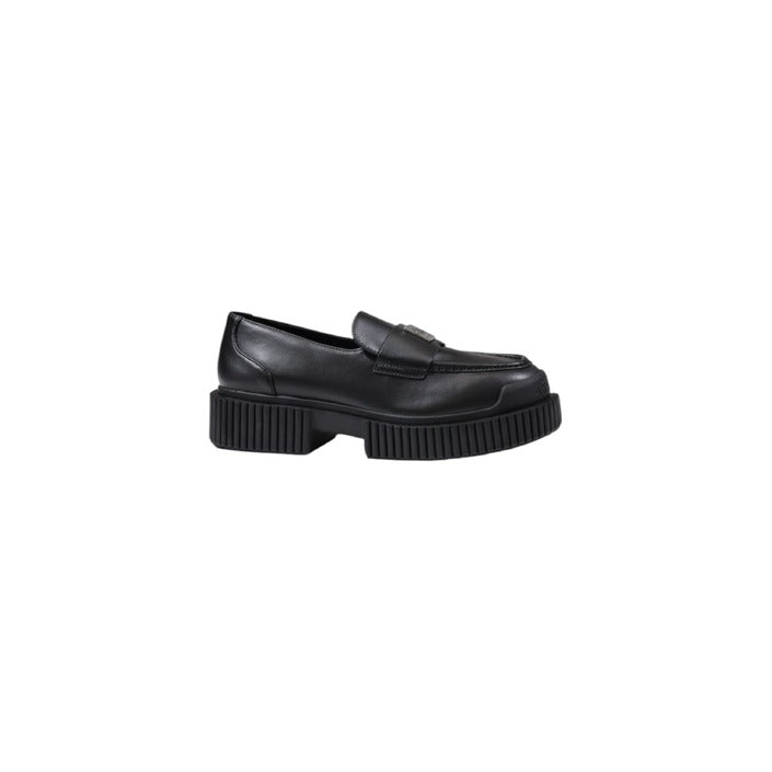 Armani Exchange - Logo Leather Loafers - XDA006XV87400002