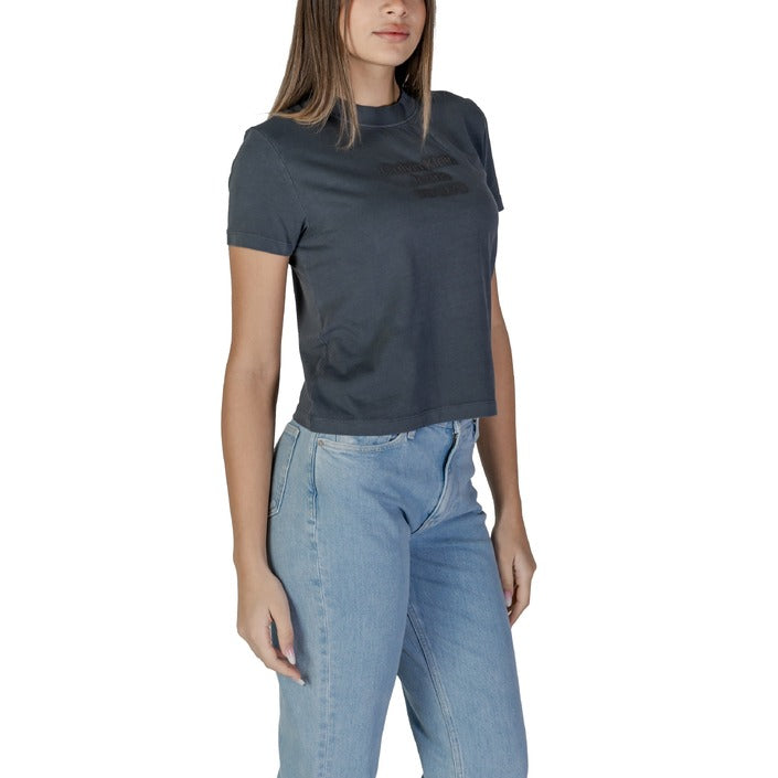 Calvin Klein Jeans - T-shirt con logo lavata slim - J20J224988PT2