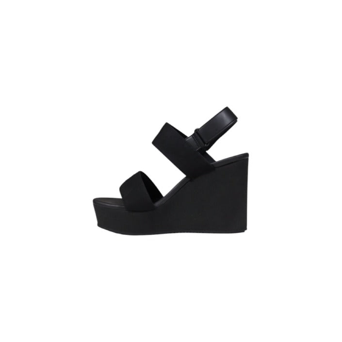 Calvin Klein Jeans - Sandali con zeppa con plateau in tela - YW0YW017900GJ