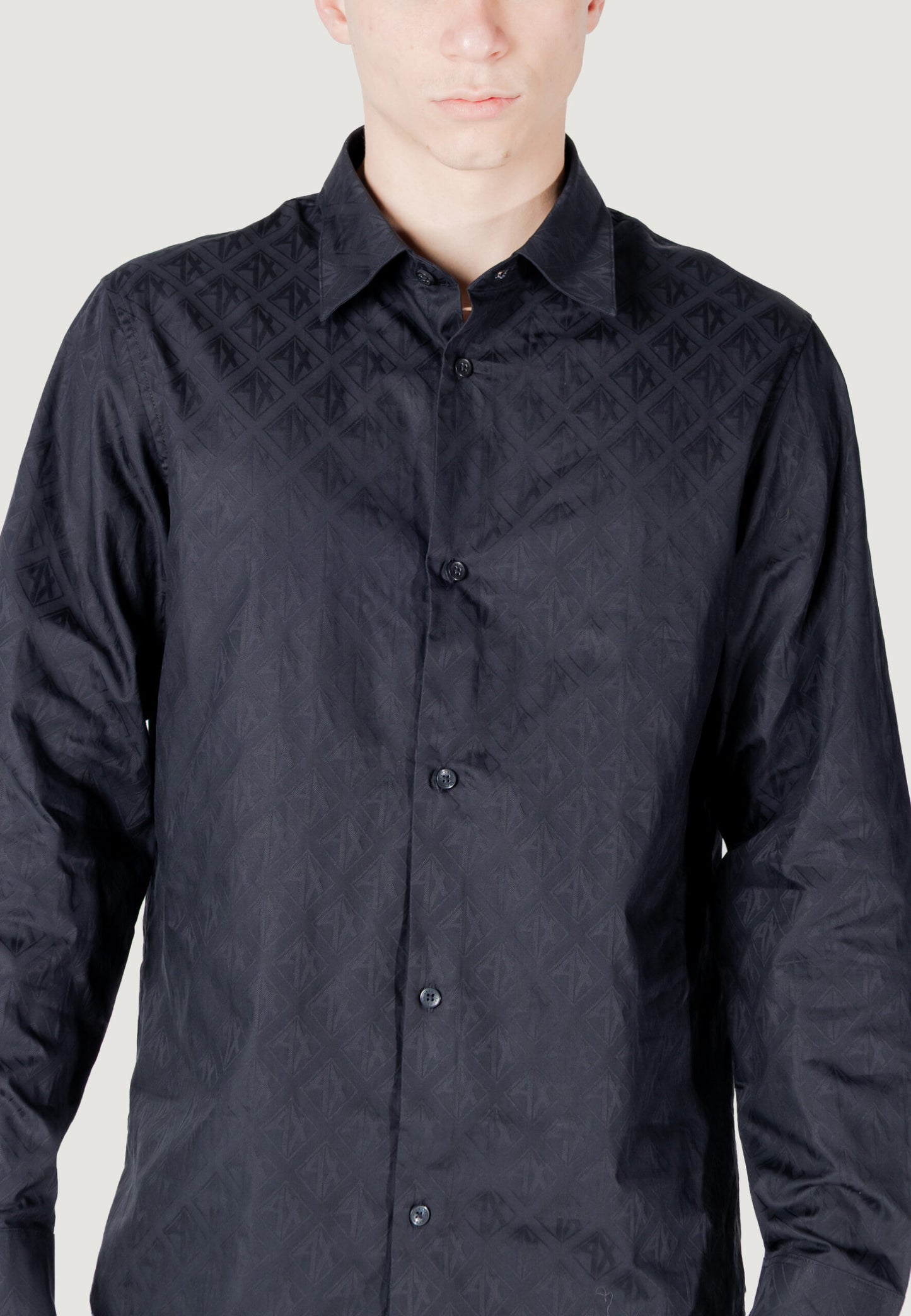 Armani Exchange - Camicia regular fit in cotone con logo allover a tono - XM000197AF12179UB101