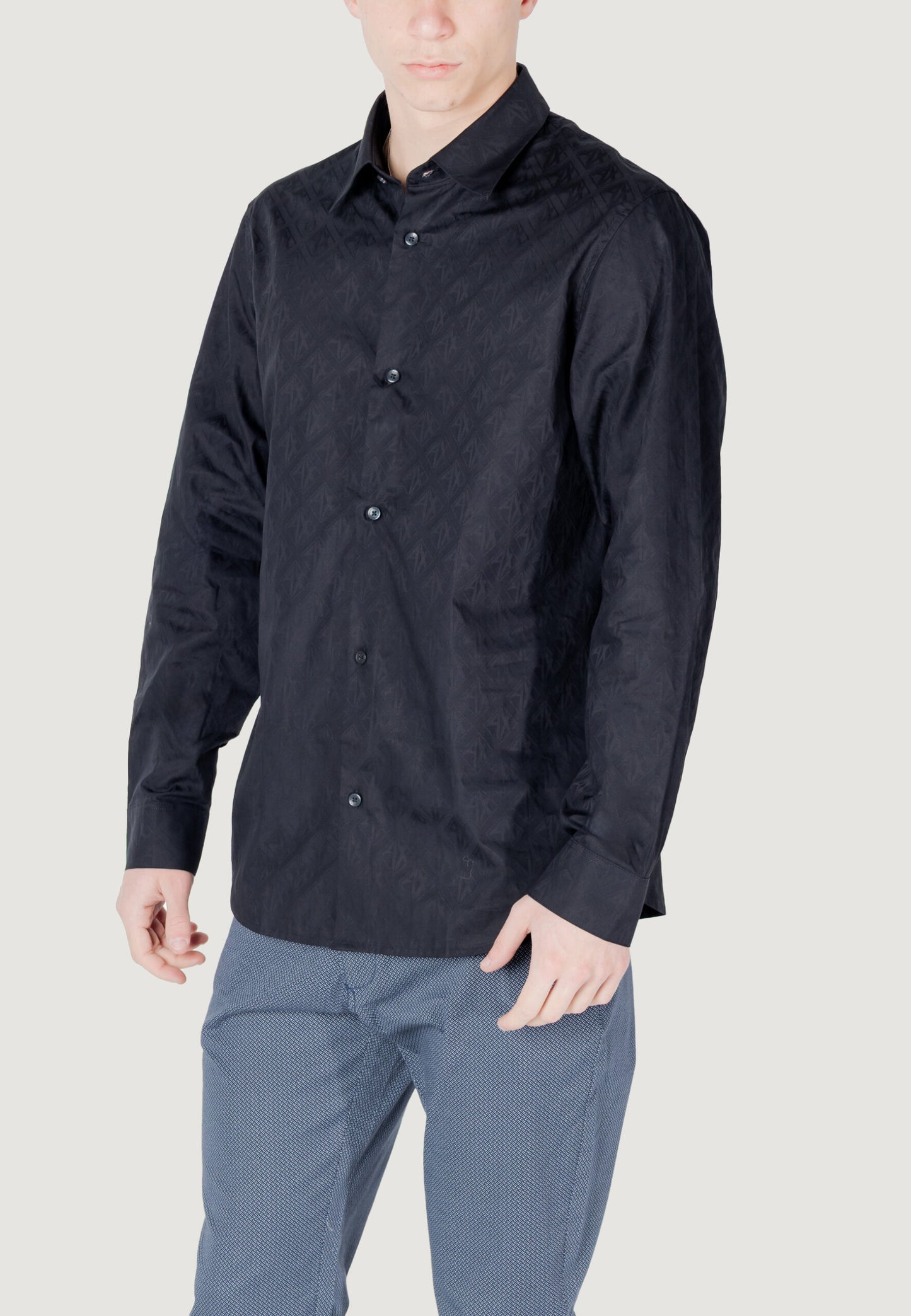 Armani Exchange - Camicia regular fit in cotone con logo allover a tono - XM000197AF12179UB101