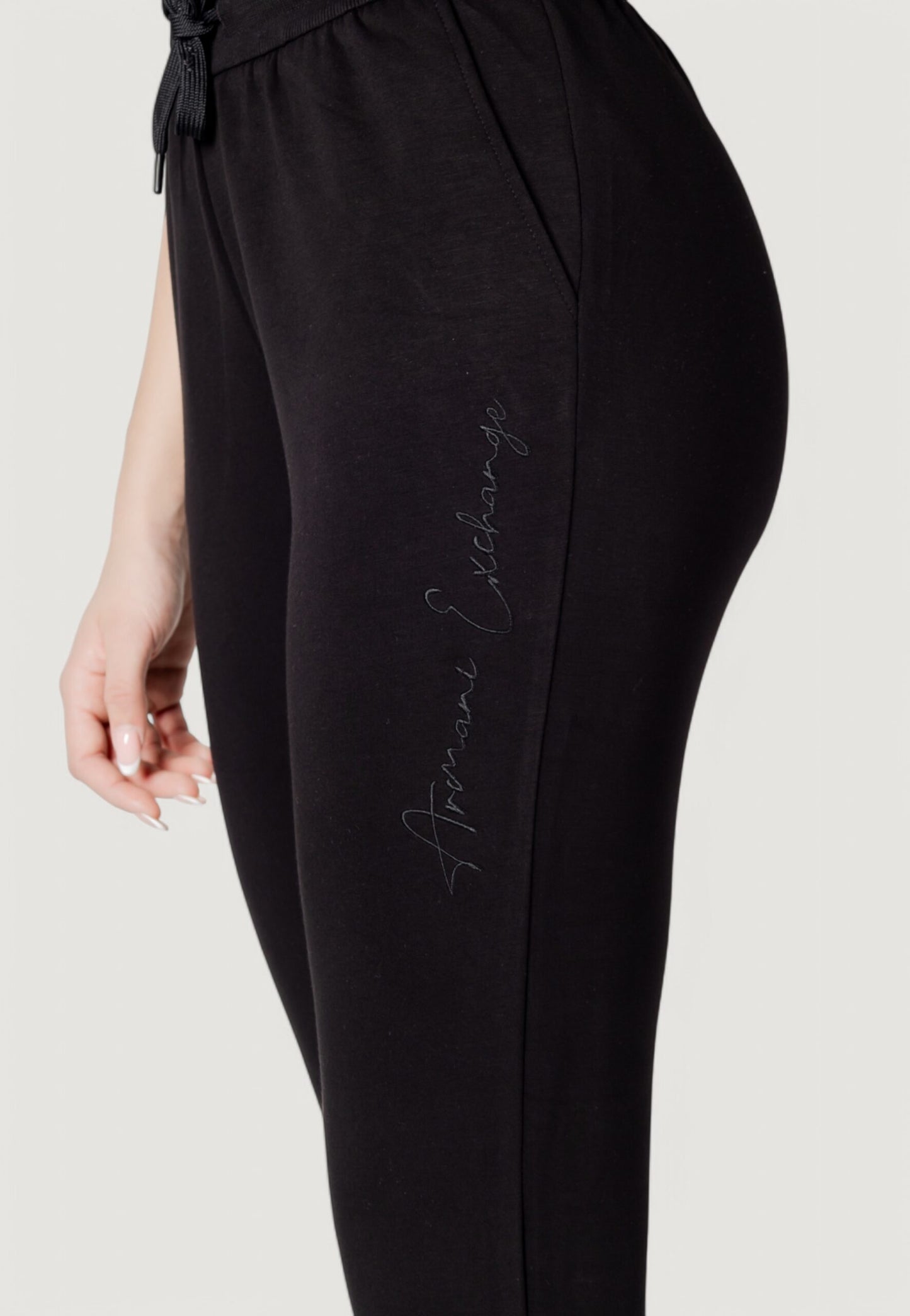 Armani Exchange - Pantaloni jogger in tessuto scuba - XW000837AF13397UC001